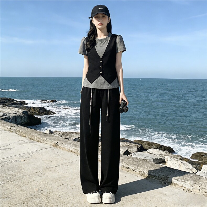 高级时尚休闲运动套装女夏新款圆领马甲假两件短袖上衣长裤两件套,女装套装/套裙,江南