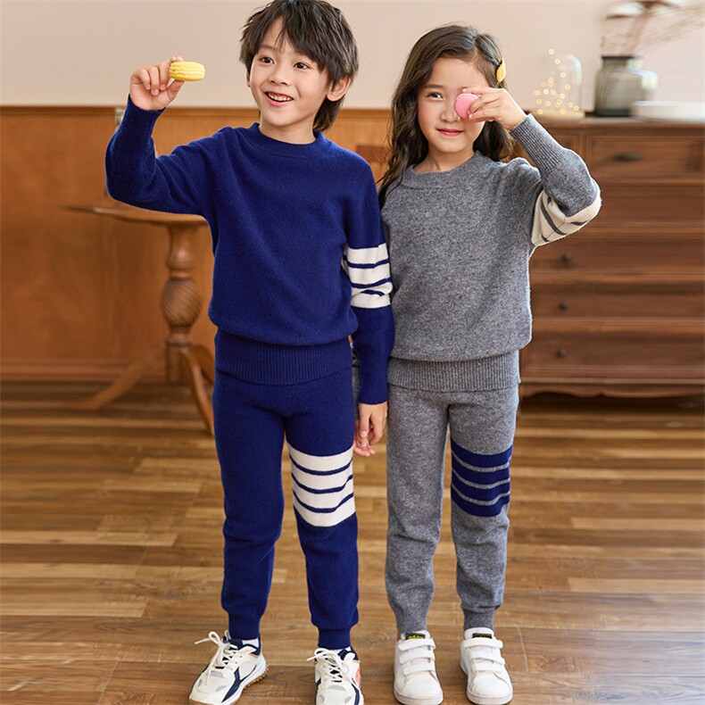 秋冬新款儿童保暖时尚四道杠羊毛裤舒适百搭适合小童穿着，童装裤子，伊绒腾羊绒