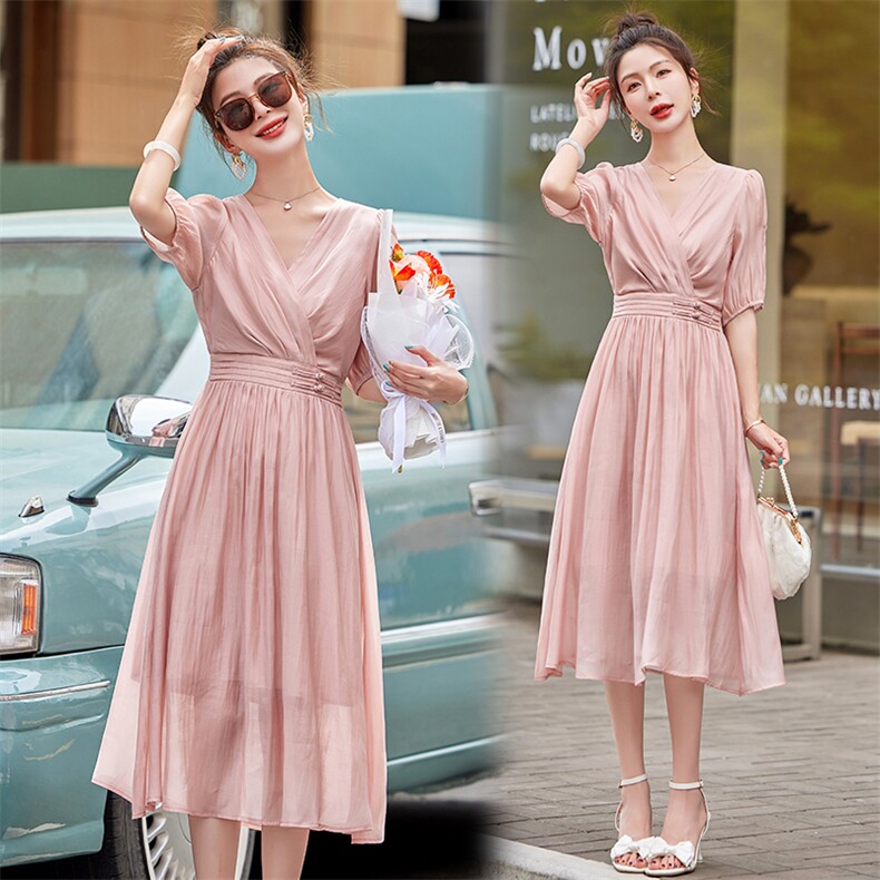 时尚优雅V领连衣裙女2025年夏季新款收腰显瘦泡泡袖长裙，女装连衣裙，贝蕾酷儿