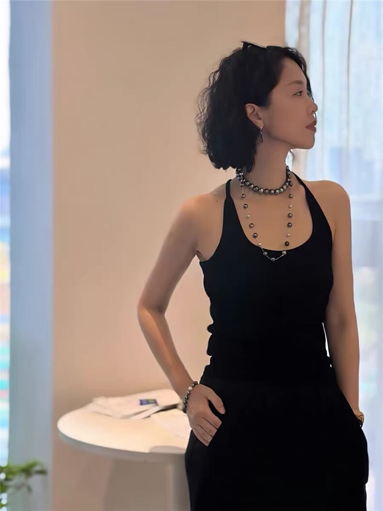 2025夏季吊带背心女夏季打底内搭外穿挂脖露背无袖运动美背上衣,女装背心吊带,缘满羊绒