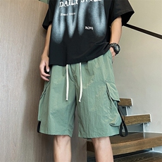 绿色