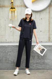 现货供应：休闲套装M一XXL，女装套装/套裙，拉思维加丝