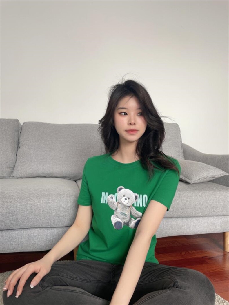 新款时尚可爱卡通小熊印花圆领短袖T恤,女装T恤,L·H·X
