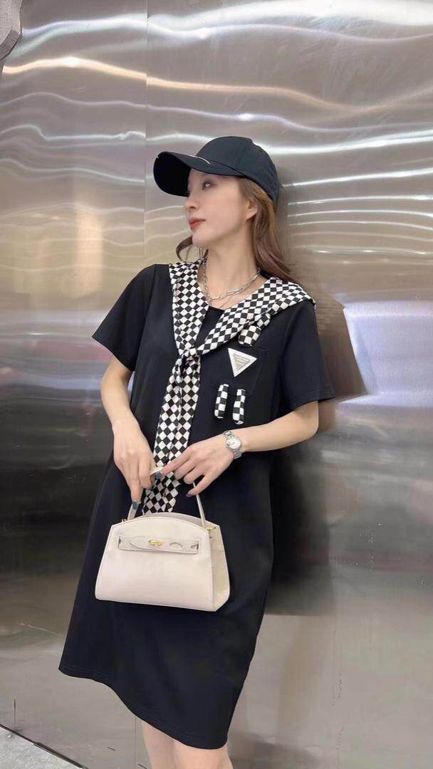 夏季新款小玩偶时尚连衣裙，女装连衣裙，蕃米莉