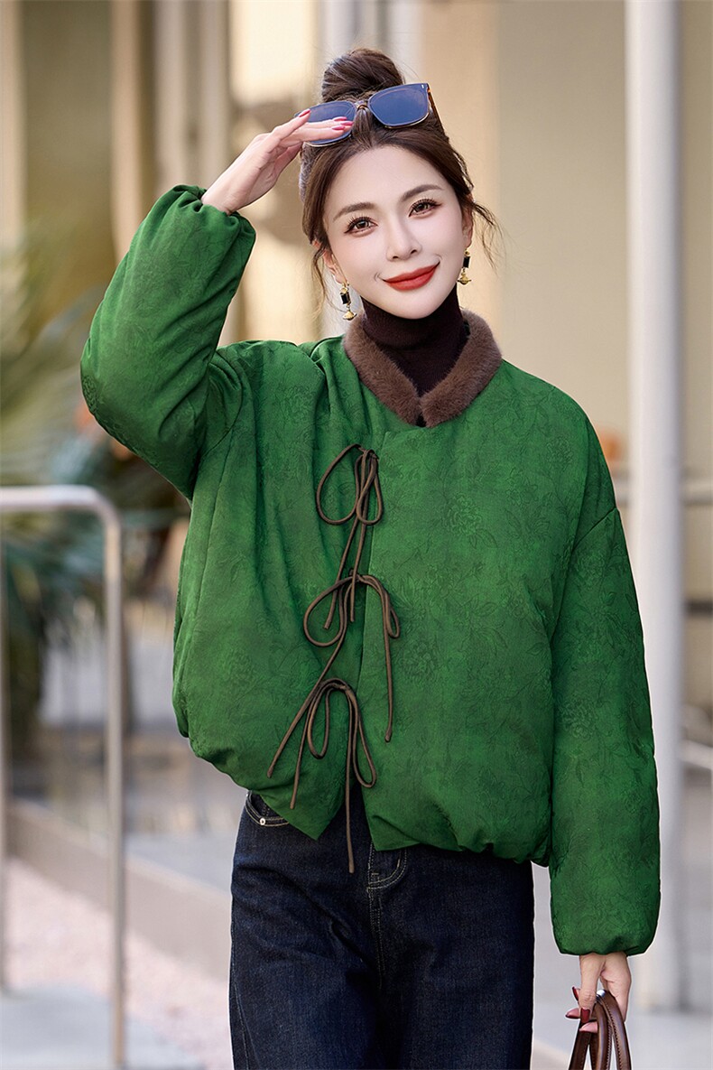 新中式国风仿水貂毛领羽绒服女2024冬新款复古提花短款白鸭绒外套,女装羽绒服,橙子家