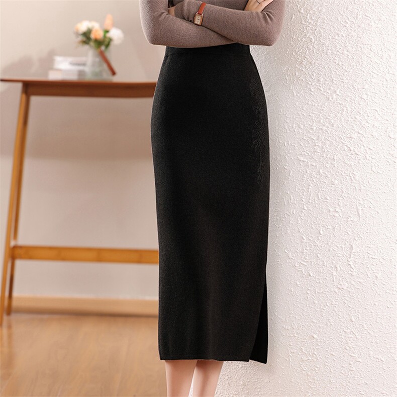 修身包臀针织半裙2024年秋季纯色简约开叉半身裙，女装半身裙，江南羊绒