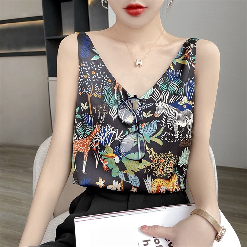 小鹿双吊带夏季新款纯色内搭上衣时尚百搭上衣,女装背心吊带,绒宛羊绒