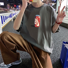 灰色