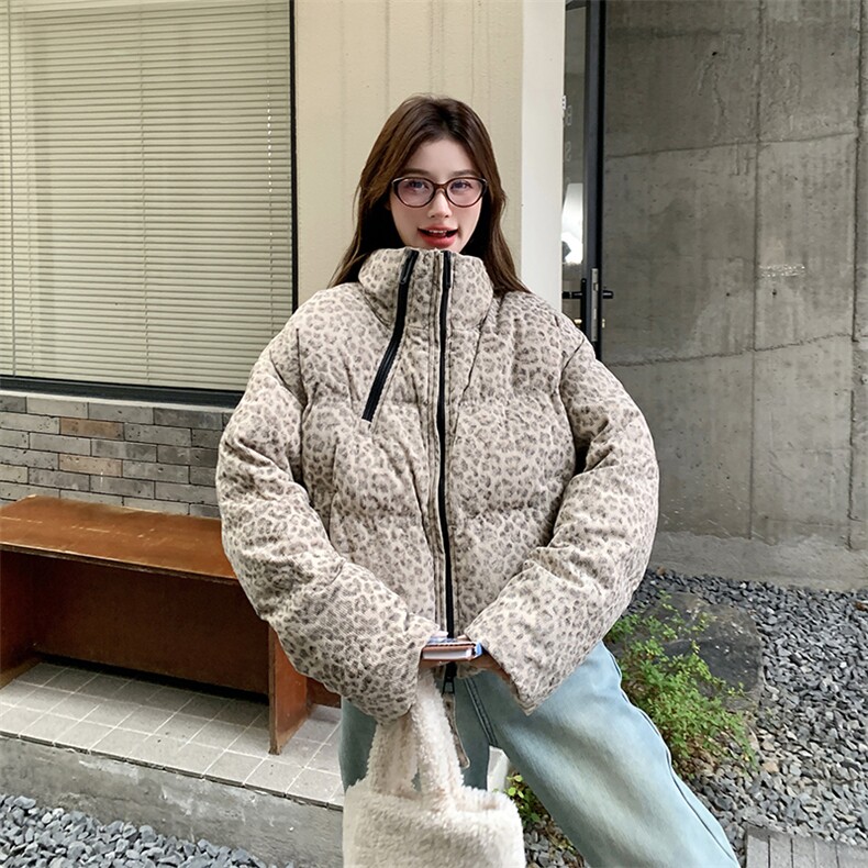 高级感轻熟风豹纹羽绒服女短款2025冬季气质设计感90绒立领面包服,女装羽绒服,2C110