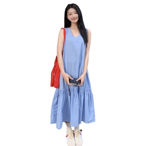 蓝色清冷感无袖背心连衣裙女2025夏季法式温柔气质减龄设计感长裙图片