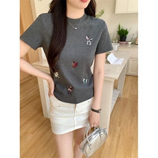 H0626-P35短袖t恤女夏2026新款刺绣短款修身正肩圆领韩版上衣，女装T恤，星座617A-2