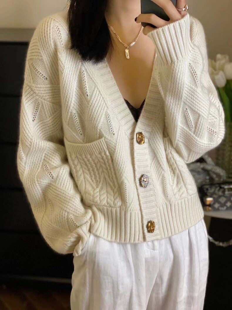 秋冬慵懒羊毛开衫女V领时尚短款毛衣百搭保暖外套,女装羊毛衫,恩泰羊绒