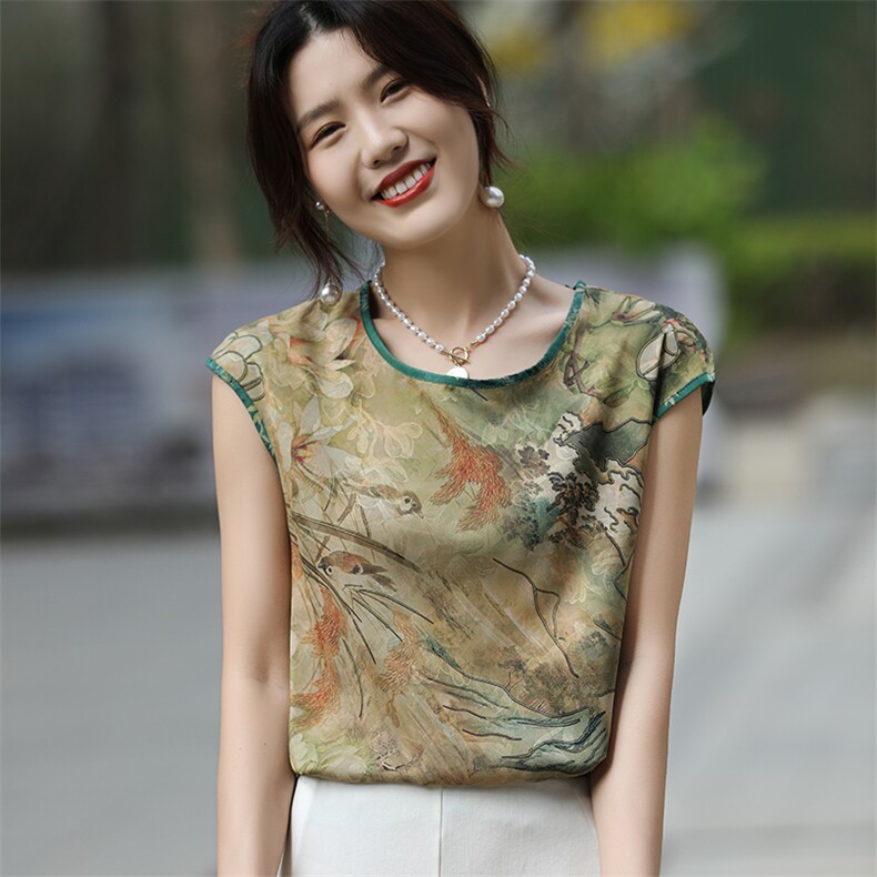 新款爆款无袖吊带真丝3D印花大码女士精品内搭性感圆领领高档背心，女装衬衫，朝贺羊绒