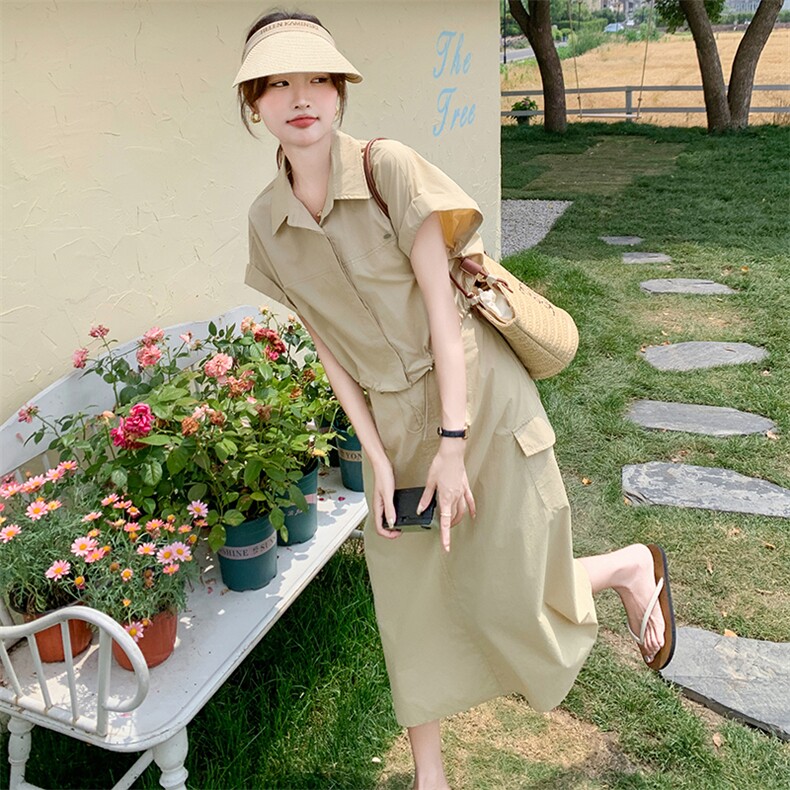 卡其色休闲设计感两件套连衣裙女夏季新款韩系松弛感通勤A字裙,女装套装/套裙,维壹