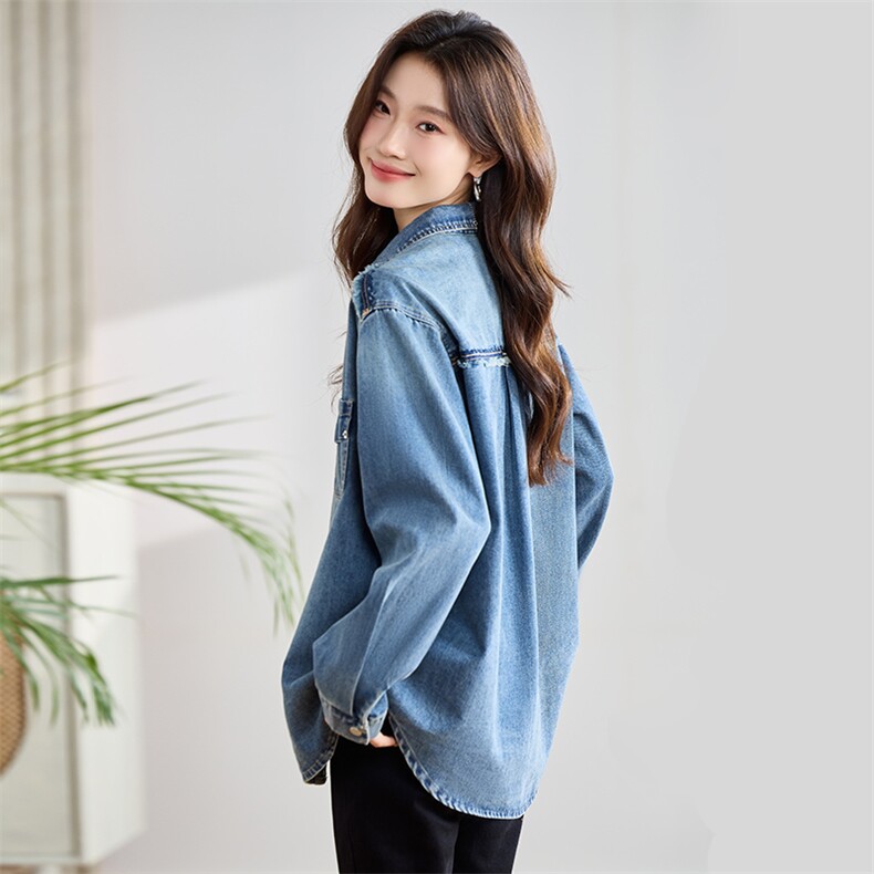 牛仔衬衫女春秋季2025新款高级感女士叠穿内搭上衣早春薄款外套,女装短外套,丽影随形