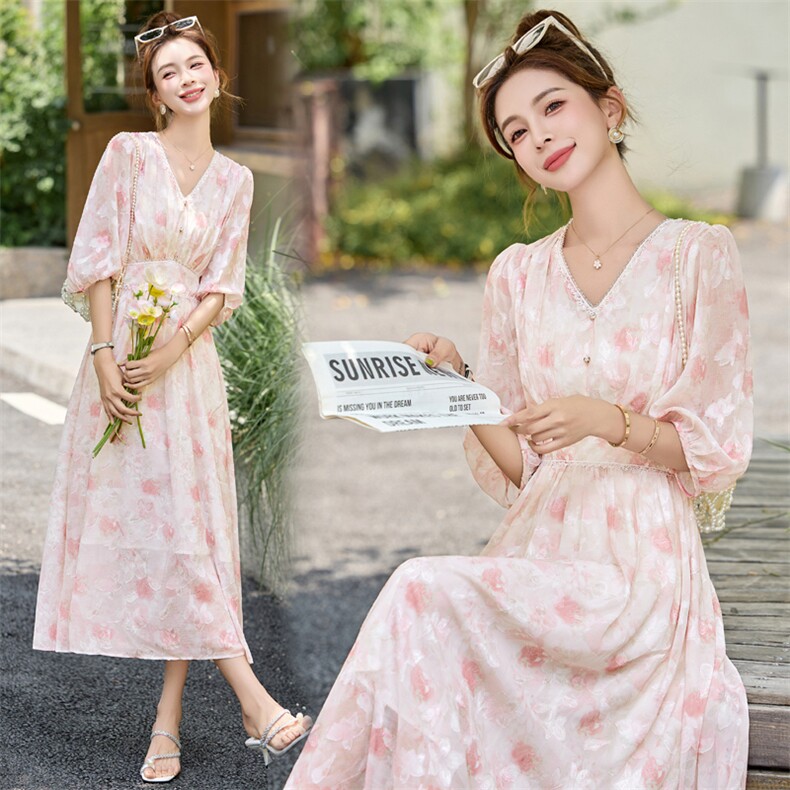 夏季新款订珠花边领腰间打揽收身显瘦度假旅游碎花连衣裙，女装连衣裙，乐吉娜