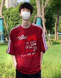 抖音得物高品质二开240克宽松纯棉美式潮牌三条杠织带短袖T恤图片