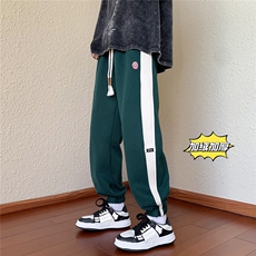 绿色