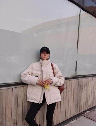 90贴标羽绒服男女同款.，女装羽绒服，尚映