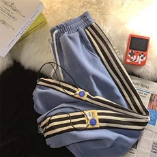 蓝色