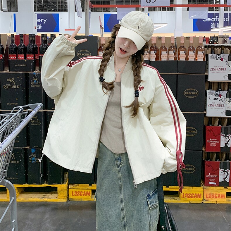 米白色棒球服外套女2025春季新款韩系学院风小个子超好看夹克上衣,女装短外套,2C201