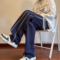 藏青色