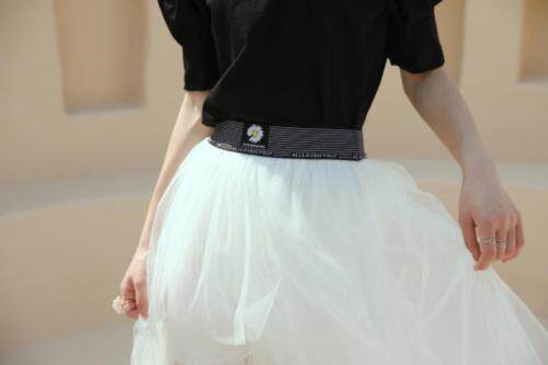 【现货】设计纱裙，女装，易霏金熙