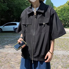 黑色