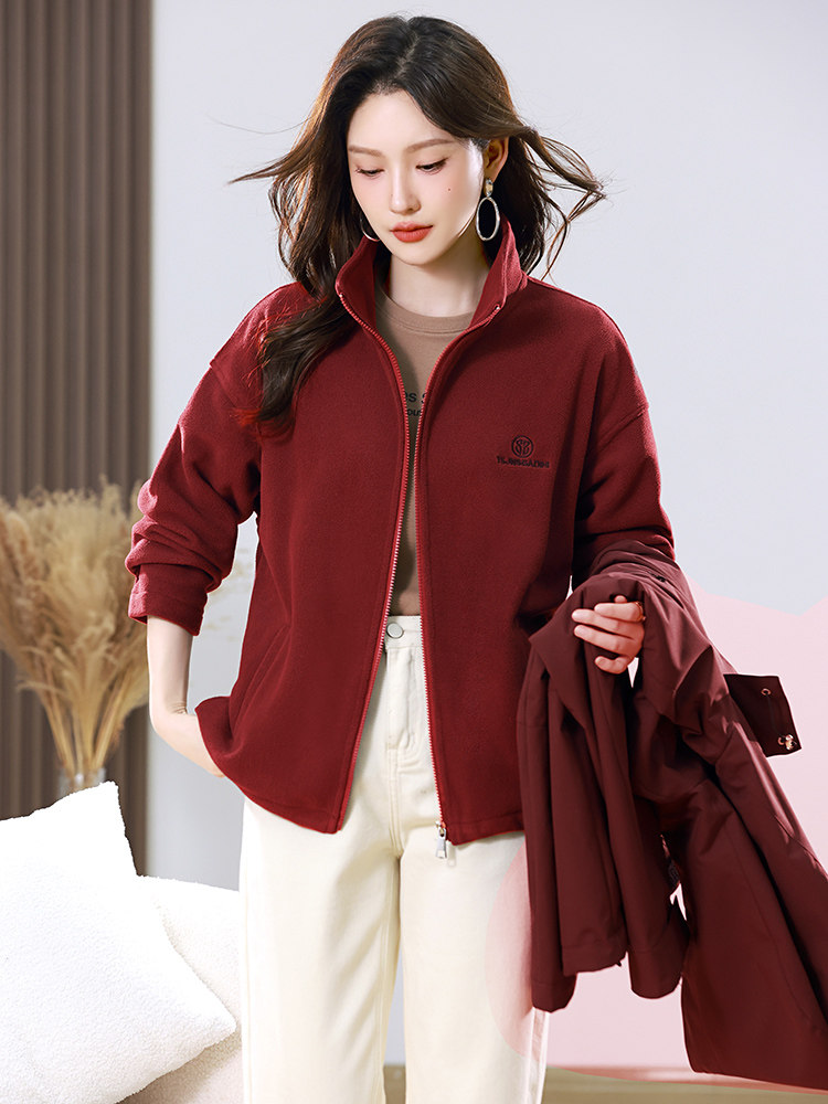 2025年冬季新款时尚保暖冲锋衣内搭现货,女装派克服,婷思杰（原婷想服饰）