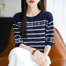 圆领冰丝针织短袖t恤女装夏季设计感百搭条纹薄体恤上衣2025新款，女装T恤，昭美羊绒