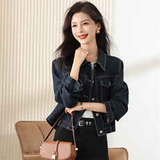 2023年春秋新款深蓝色正肩牛仔外套女长袖韩版显瘦夹克牛仔衣潮，女装短外套，梦懿尔