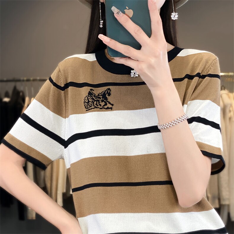 时尚条纹短袖冰丝针织衫女夏季新款宽松显瘦小马车刺绣上衣,针织衫/毛衣,萱芳婷羊绒