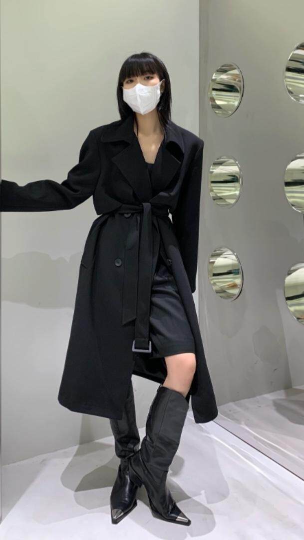 秋季新款极简垫肩风衣，女装风衣，AUDREY WANG