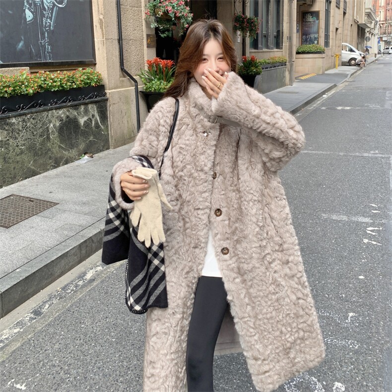 现货当季新款大长款皮毛一体2C229-86118-P285-K435,女装短外套,2C229