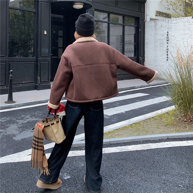 复古立领咖色羊羔毛外套女2025冬新款韩版小个子皮毛一体机车夹克,女装短外套,2B187