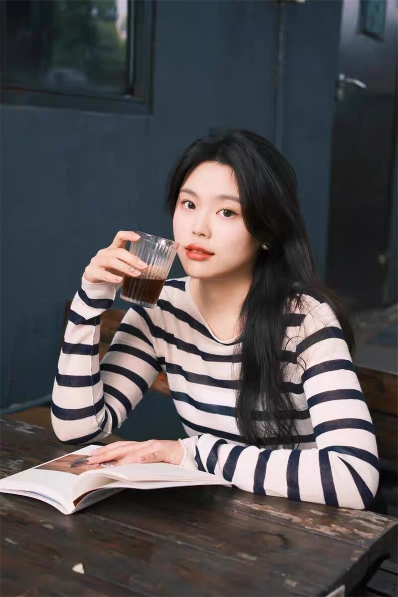 韩系高级感条纹针织衫女复古风宽松显瘦休闲慵懒风长袖上衣,针织衫/毛衣,雪真羊绒