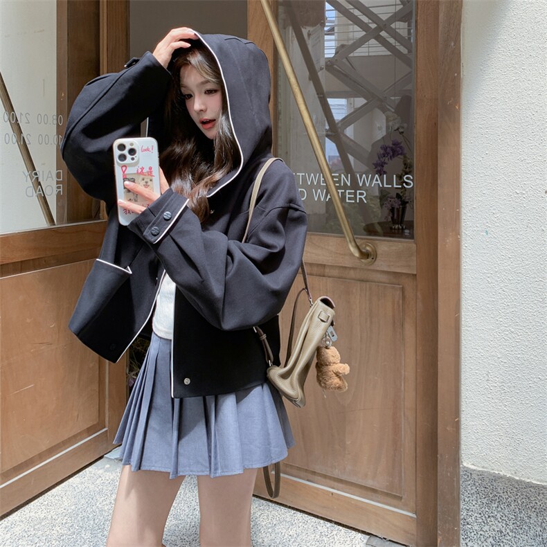 撞色包边黑色连帽外套女春秋2025新款小个子流行爆款百搭超火上衣,女装短外套,2C372