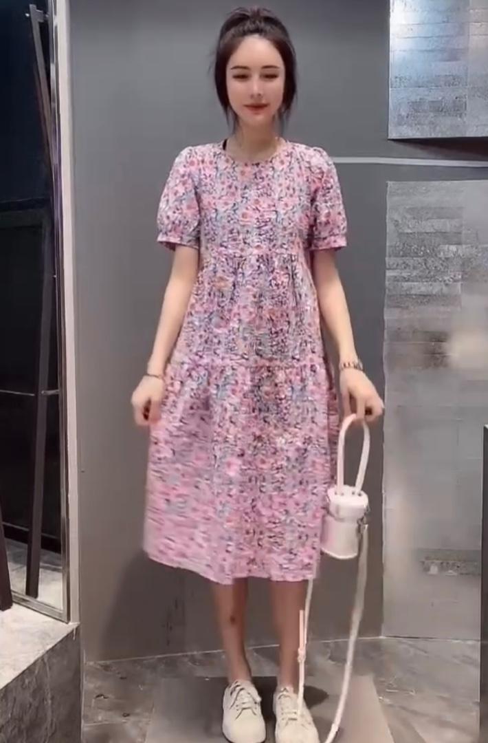夏季新款洋气太阳花碎花连衣裙,女装连衣裙,L·H·X
