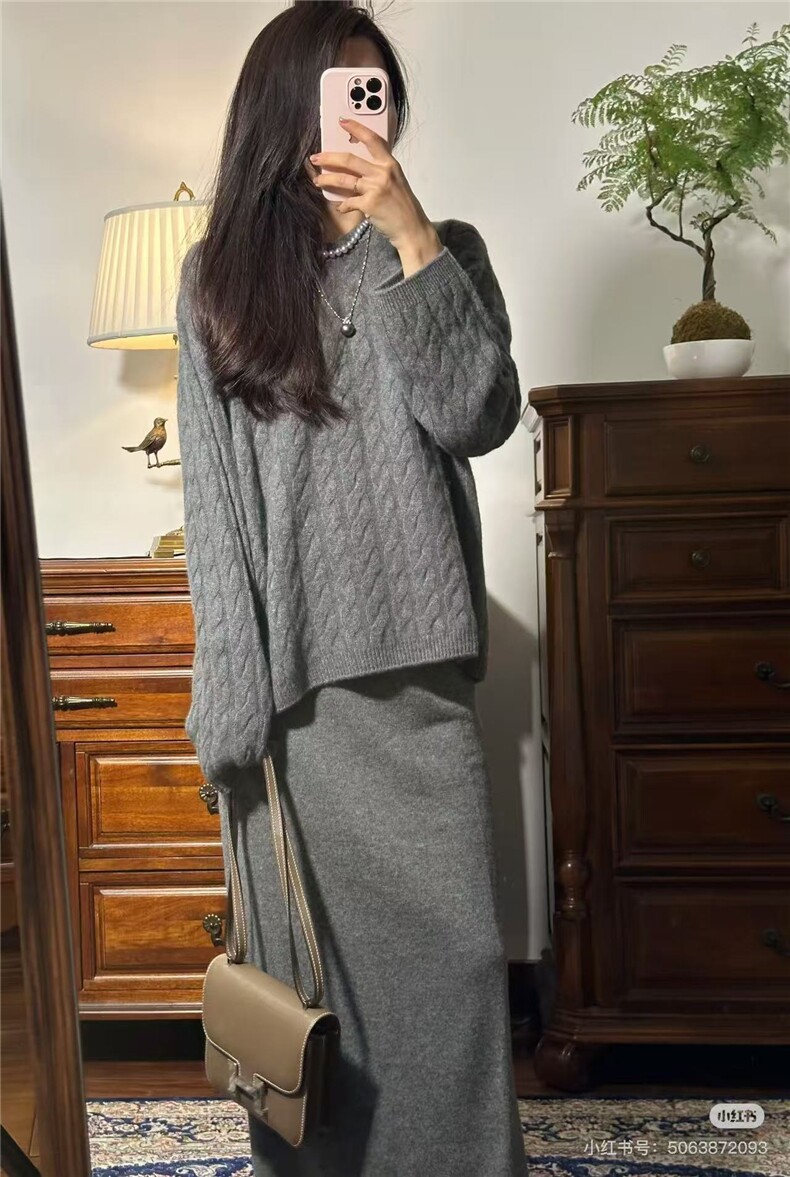 秋季纯色针织上衣和裙子时尚简约百搭,女装套装/套裙,忠诺羊绒