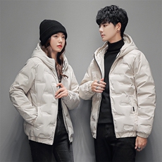 米白色