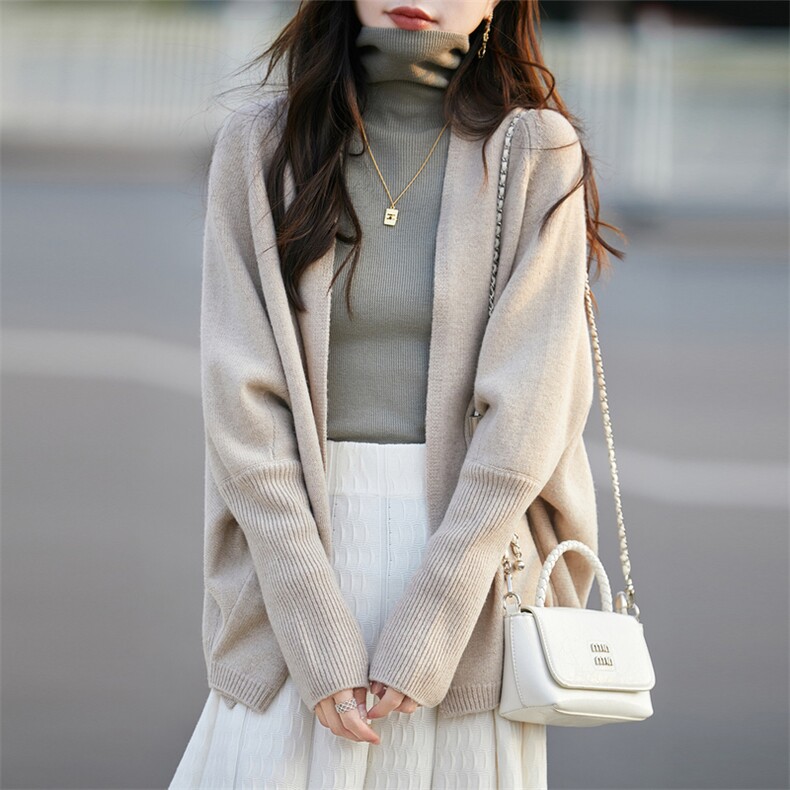 2025年秋季新款纯色针织开衫时尚休闲百搭慵懒风，女装针织衫/毛衣，优麦羊绒（原洪叶羊绒）