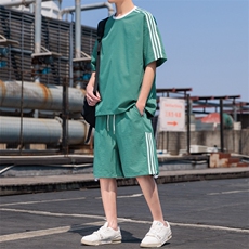 青绿色