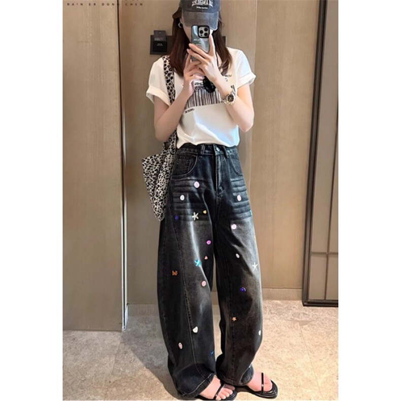 WE1649-P65 设计感重工碎钻高腰微喇叭牛仔裤女夏季复古修身图片