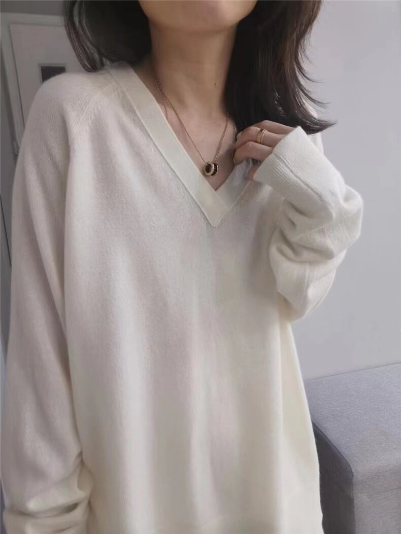 慵懒高级感V领针织衫女春秋温柔软糯宽松粗棒针毛衣,针织衫/毛衣,半城羊绒