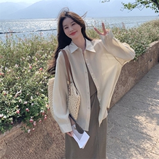 大量现货主推风防晒衬衣+设计感吊带连衣裙9821-P135-K188，女装套装/套裙，2C129