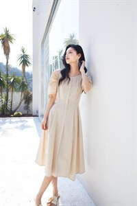 夏季新款连衣裙，女装连衣裙，千浪依族