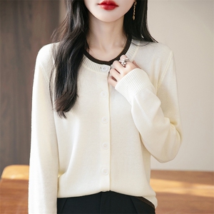 拼色圆领精纺羊毛开衫女春秋款针织外套毛衣宽松休闲外搭长袖上衣图片