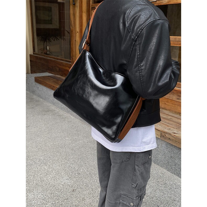 BS16-P55时尚潮流多功能斜挎包手提单肩休闲包，鞋类箱包手腕包，星座1501