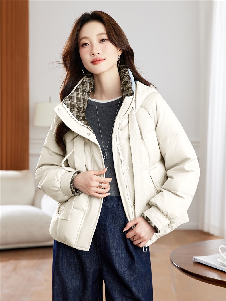可拆卸针织连帽短款羽绒服女冬2025新款超火巨好看保暖白鸭绒外套,女装羽绒服,琦鑫阁（原依鑫阁）