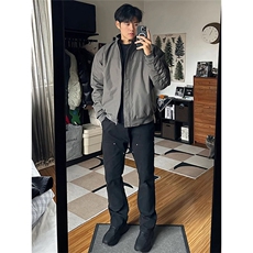 灰色